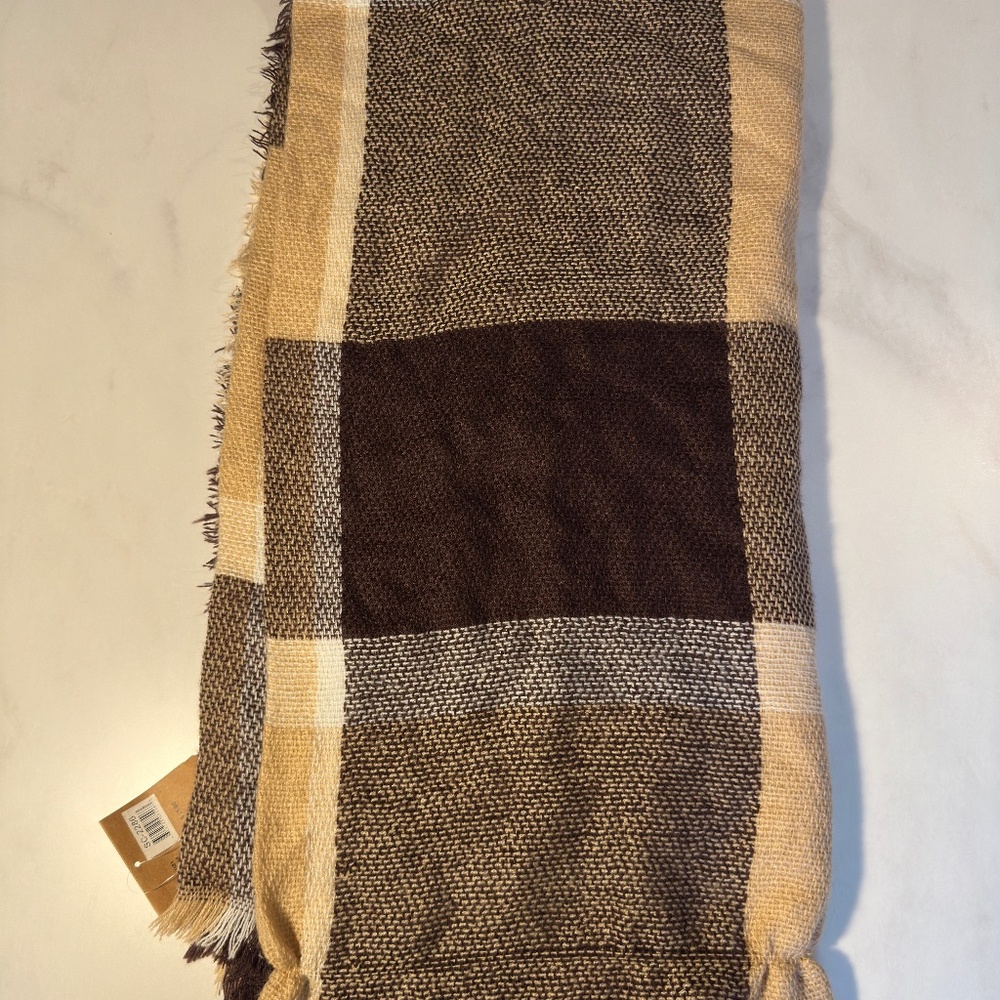 Blanket Scarf NWT
